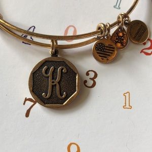 Alex and Ani - signature “K” gold bangle✨ nicely used condition